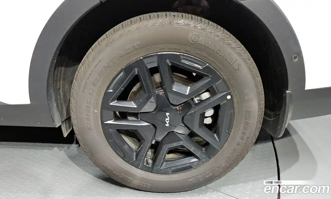 Kia Sorento 2024 1.6 автомат (гидро), фото 7