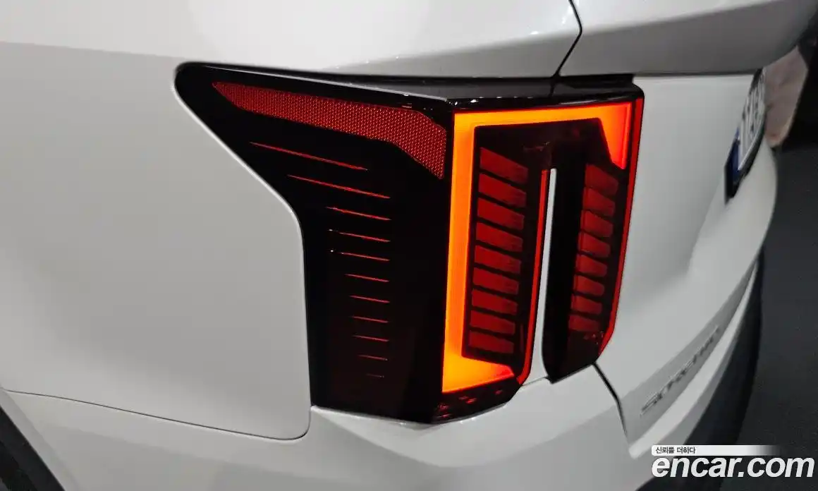 Kia Sorento 2024 1.6 автомат (гидро), фото 9