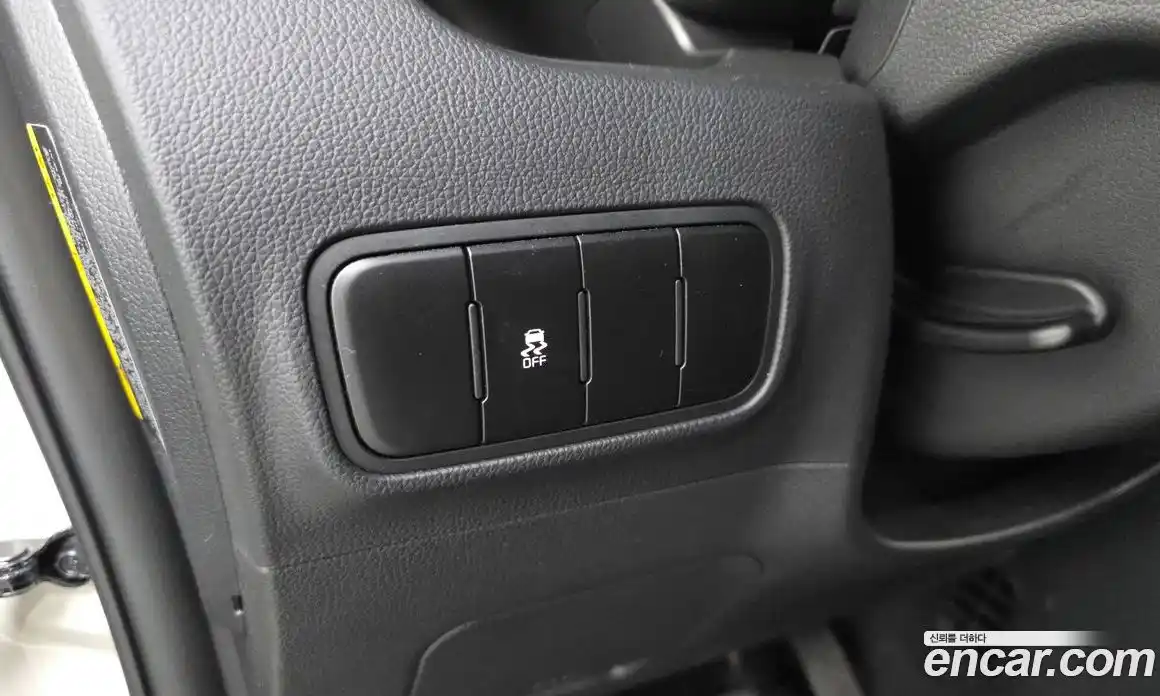 Kia Ray 2023 1.0 автомат (гидро), фото 15