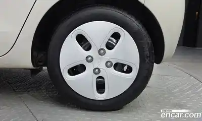 Kia Ray 2023 1.0 автомат (гидро), миниатюра 6