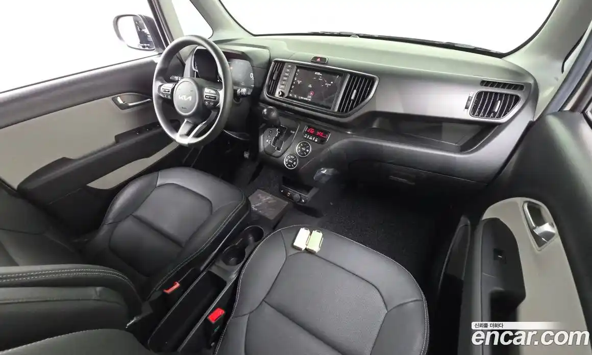 Kia Ray 2023 1.0 автомат (гидро), фото 9