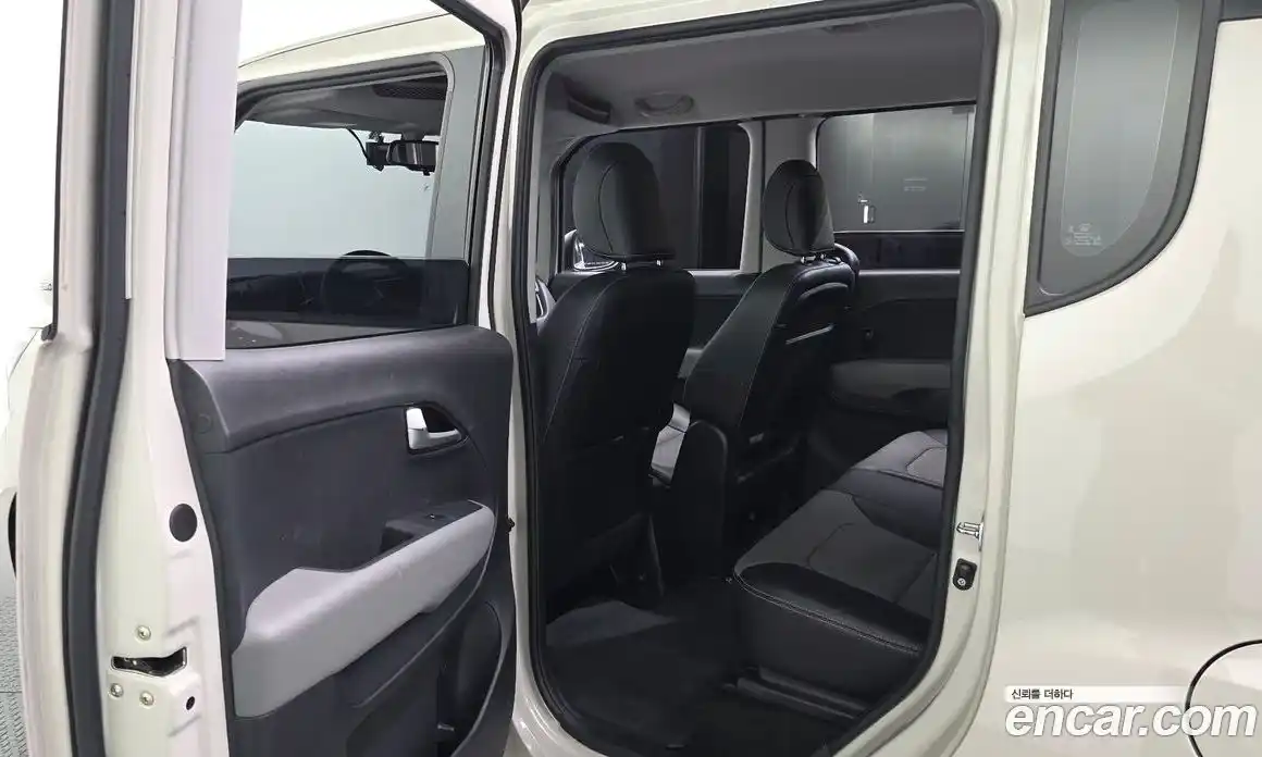 Kia Ray 2020 1.0 автомат (гидро), фото 16