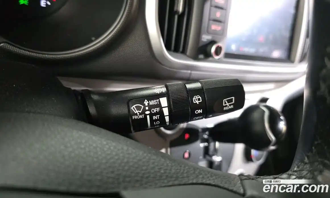 Kia Ray 2020 1.0 автомат (гидро), фото 28