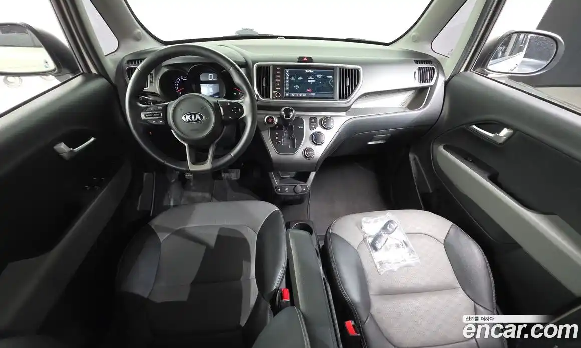Kia Ray 2020 1.0 автомат (гидро), фото 10