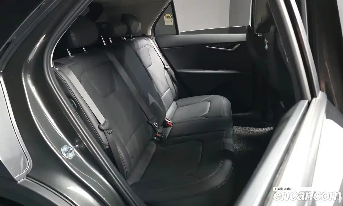 Kia Niro 2025 1.6 автомат (гидро), фото 12