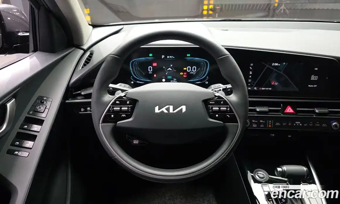 Kia Niro 2025 1.6 автомат (гидро), фото 13