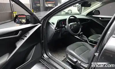 Kia Niro 2025 1.6 автомат (гидро), миниатюра 10