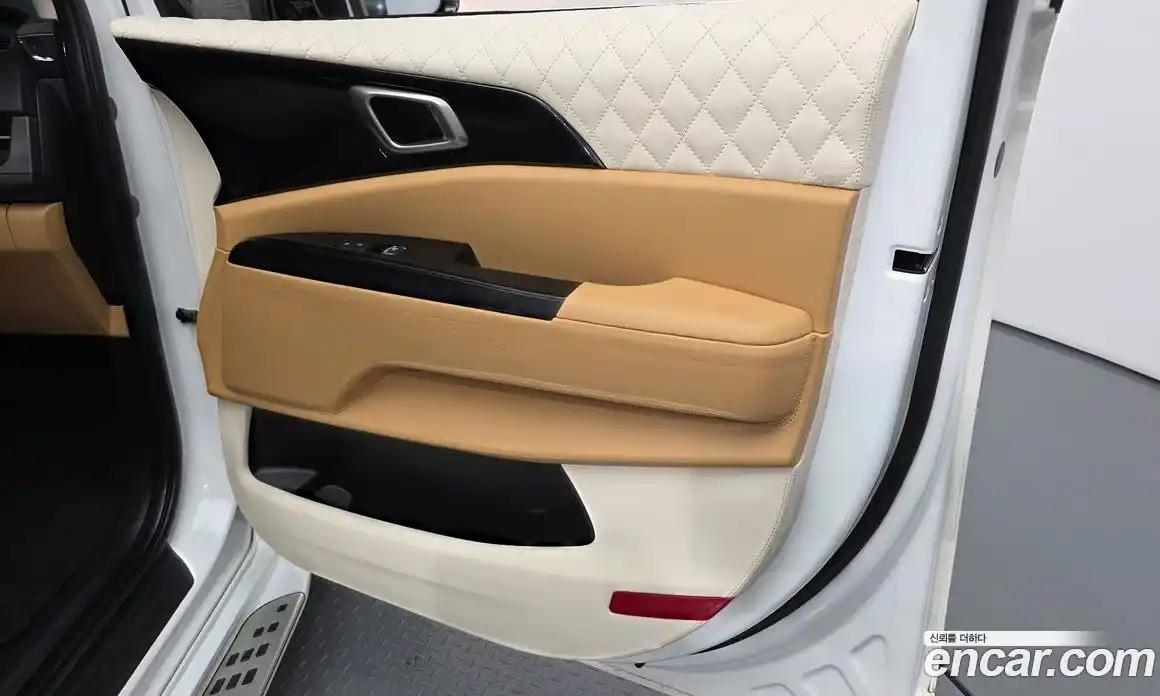 Kia Carnival 2023 3.5 автомат (гидро), фото 14