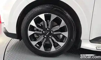 Kia Carnival 2023 3.5 автомат (гидро), миниатюра 5