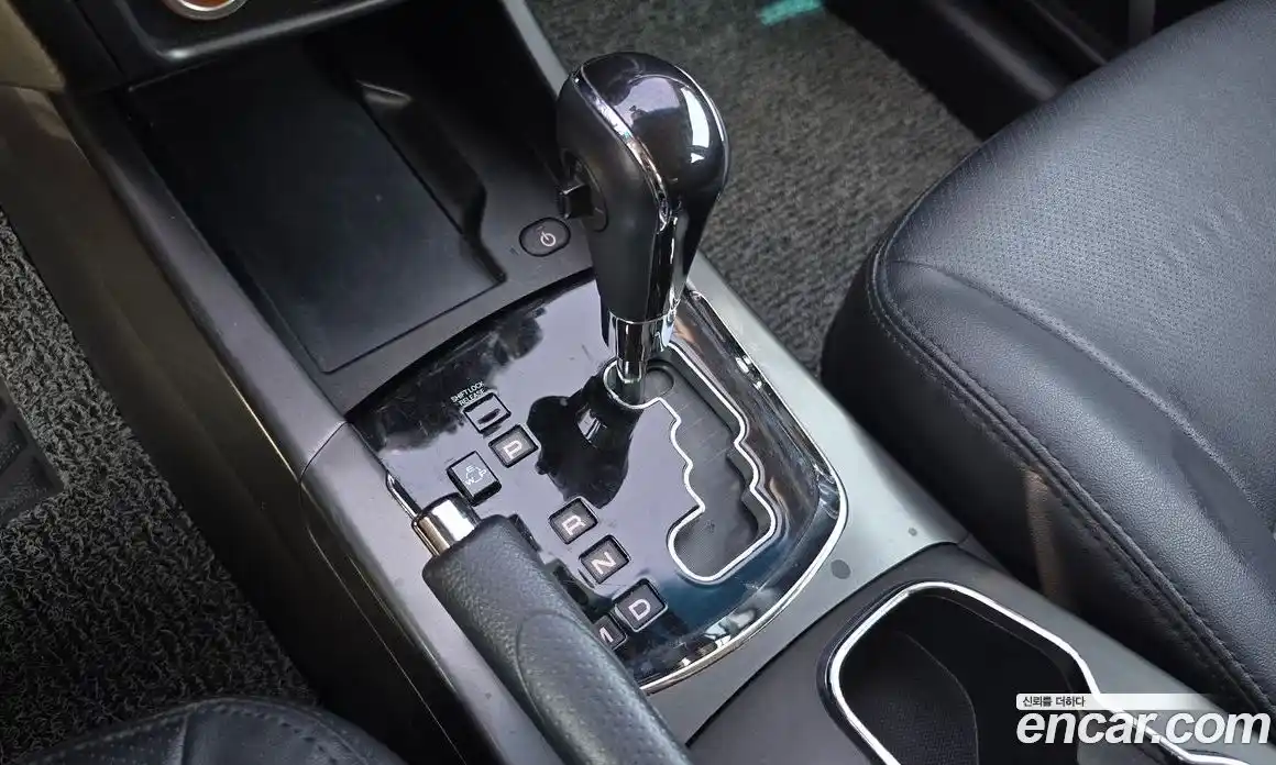 SsangYong Korando 2017 2.2 автомат (гидро), фото 9
