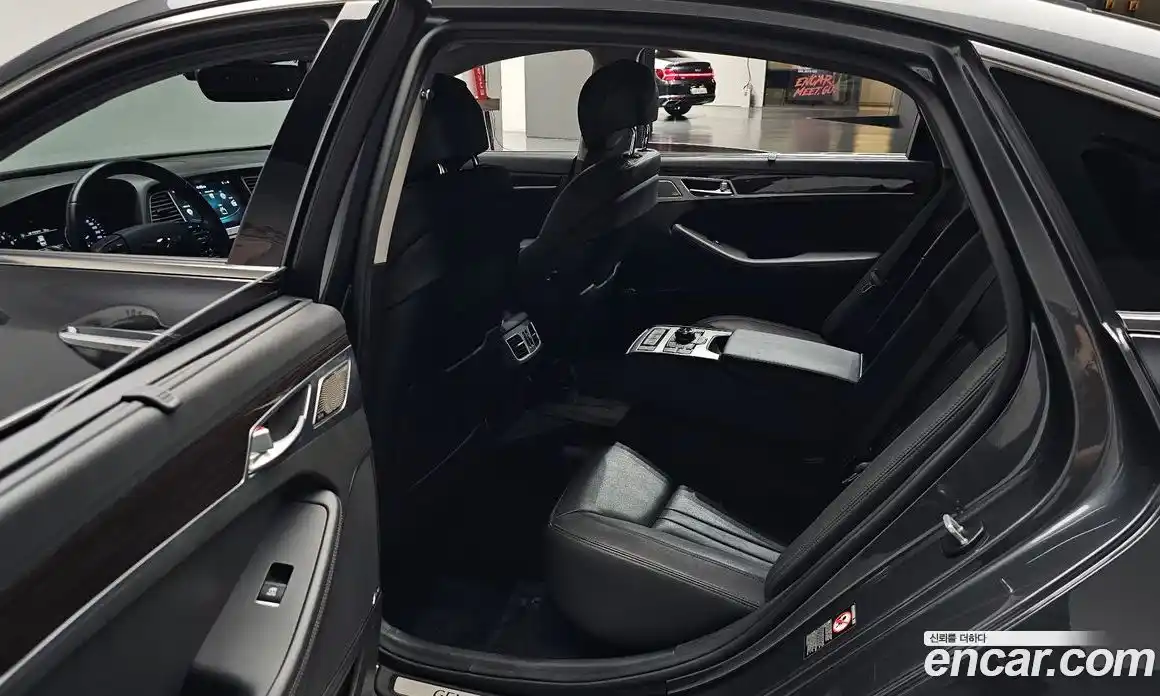 Genesis G80 2018 3.3 автомат (гидро), фото 17