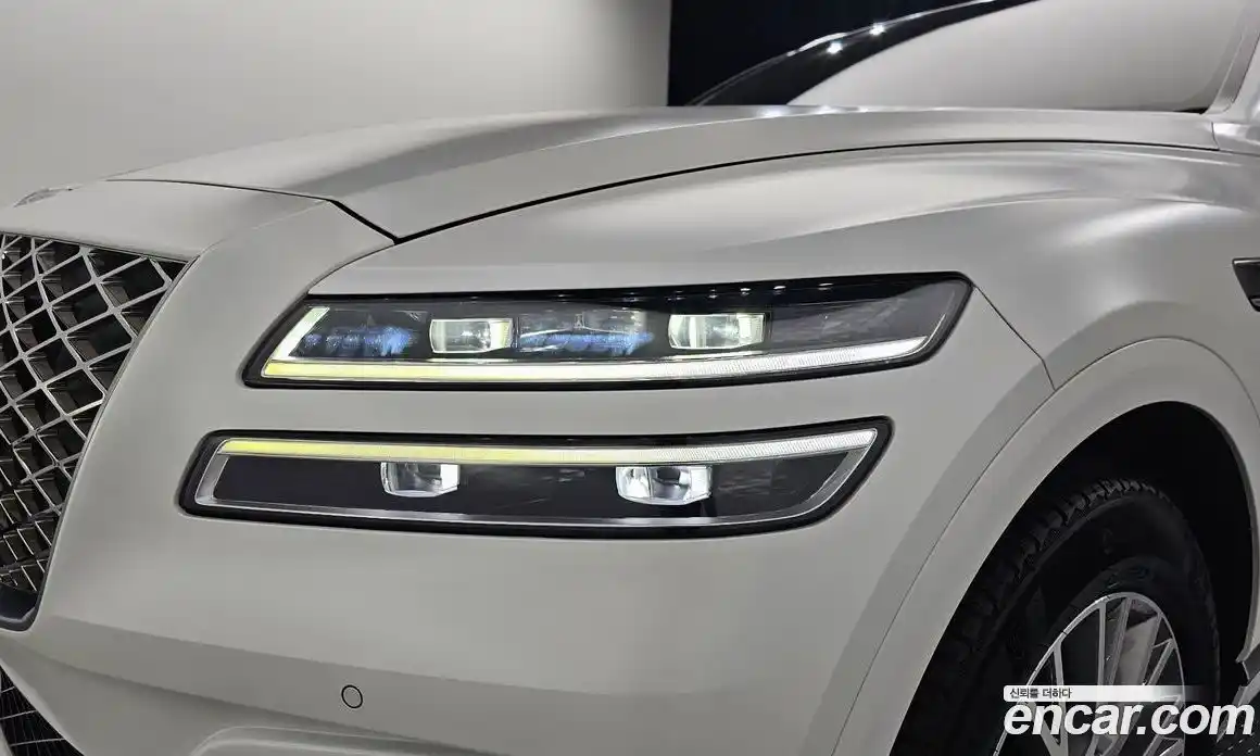 Genesis GV80 2023 3.0 автомат (гидро), фото 8