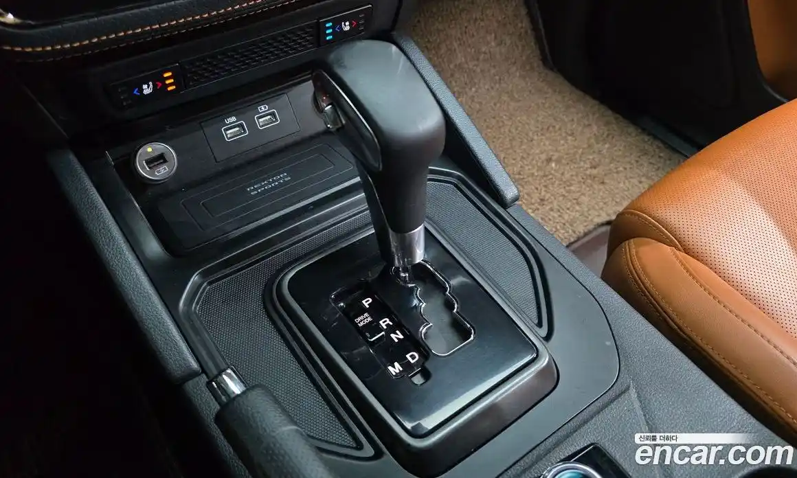 SsangYong Rexton 2022 2.2 автомат (гидро), фото 9