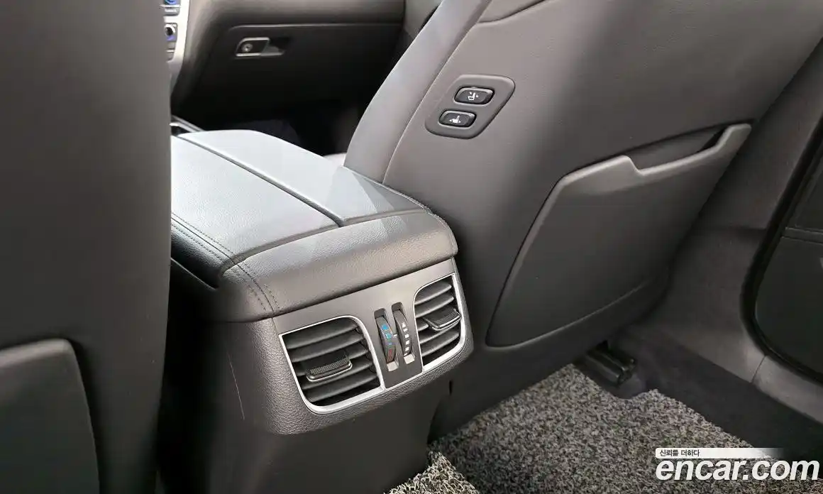 Genesis G80 2017 3.3 автомат (гидро), фото 31
