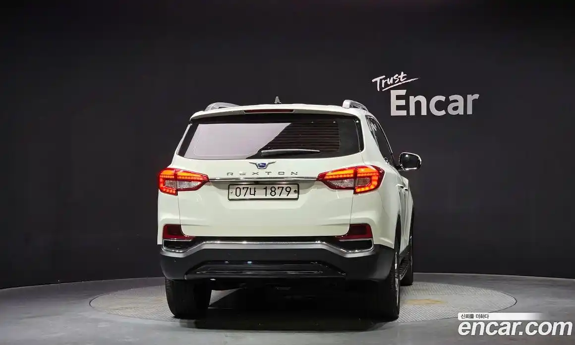 SsangYong Rexton 2017 2.2 автомат (гидро), фото 4