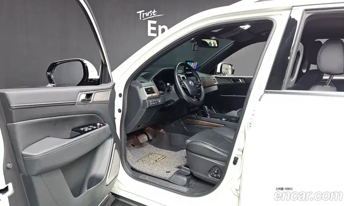 SsangYong Rexton 2017 2.2 автомат (гидро), фото 10