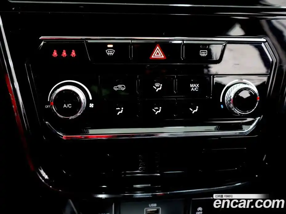 SsangYong TIBOLI 2022 1.5 автомат (гидро), фото 16