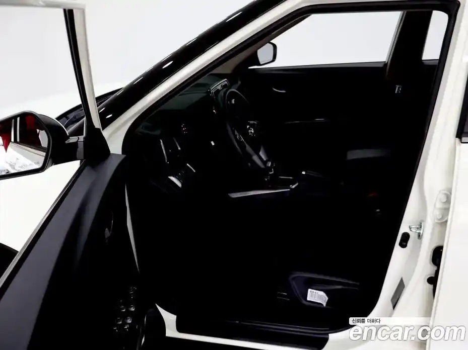 SsangYong TIBOLI 2022 1.5 автомат (гидро), фото 9