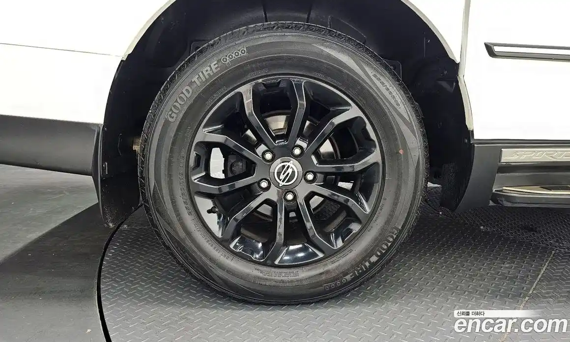 SsangYong Korando 2016 2.2 автомат (гидро), фото 5