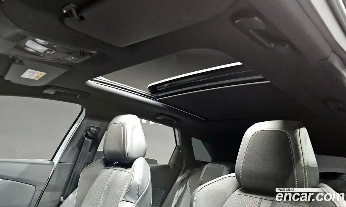 Peugeot 3008 2022 1.2 автомат (гидро), фото 25