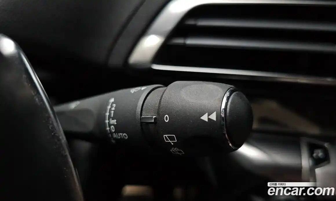 Peugeot 3008 2022 1.2 автомат (гидро), фото 28