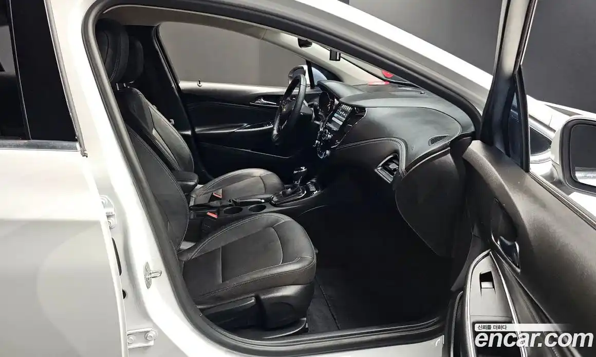 Chevrolet Cruze 2017 1.4 автомат (гидро), фото 17
