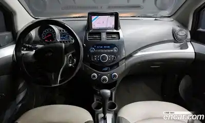 Chevrolet Spark 2011 1.0 автомат (гидро), миниатюра 7