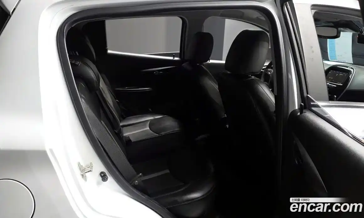 Chevrolet Spark 2019 1.0 автомат (гидро), фото 16