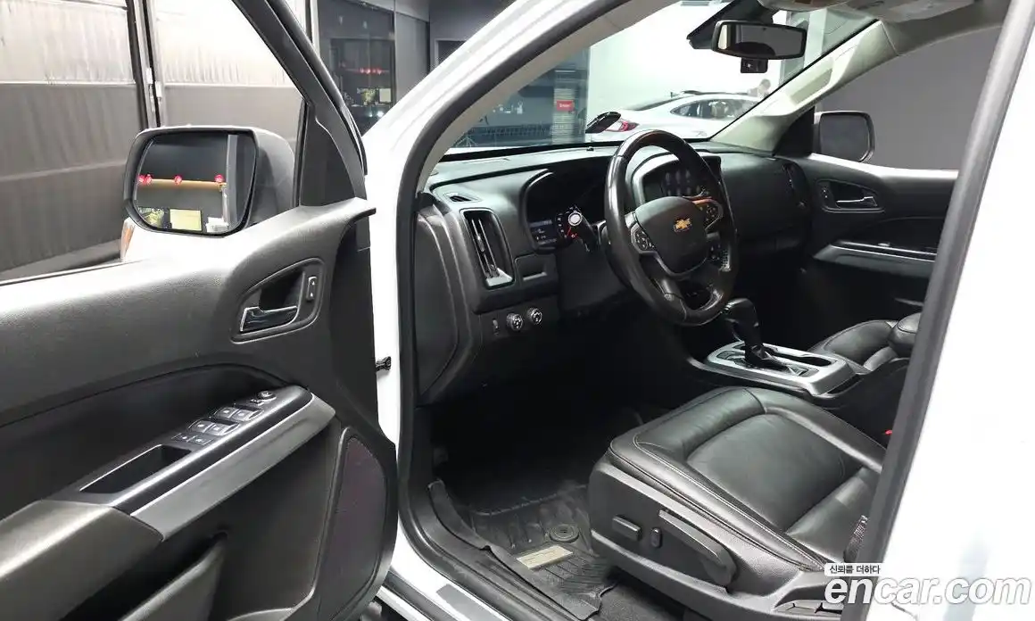 Chevrolet Colorado 2019 3.6 автомат (гидро), фото 13