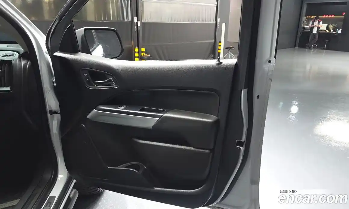 Chevrolet Colorado 2019 3.6 автомат (гидро), фото 14