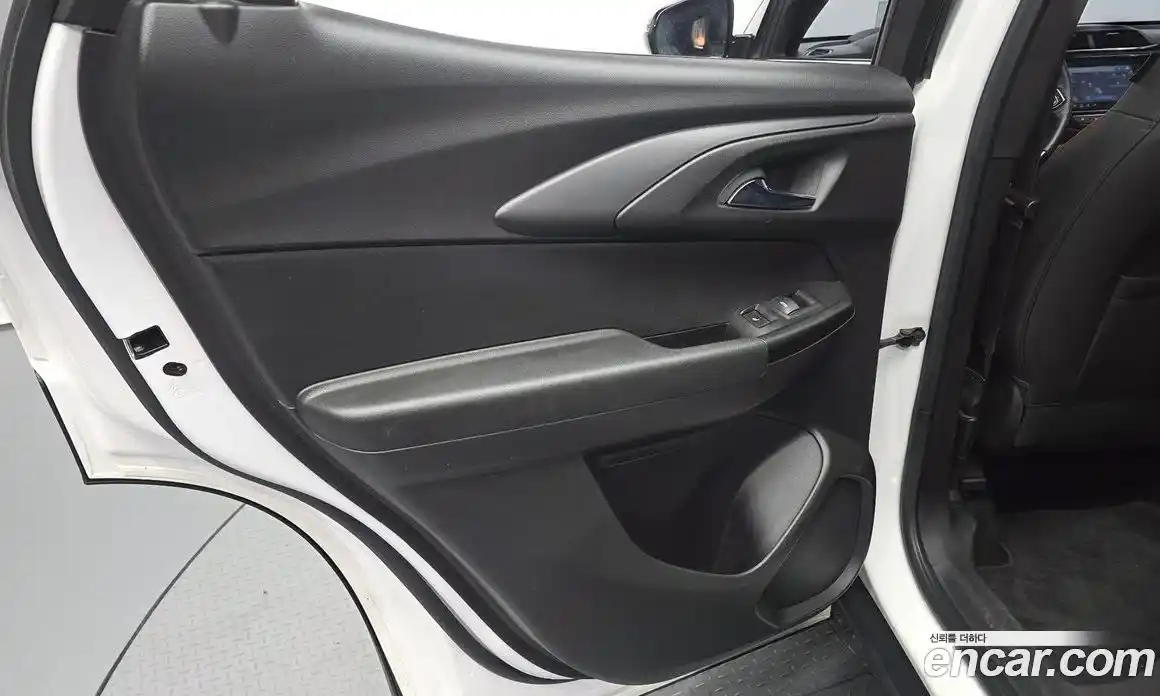 Chevrolet TrailBlazer 2021 1.3 гидро, фото 15