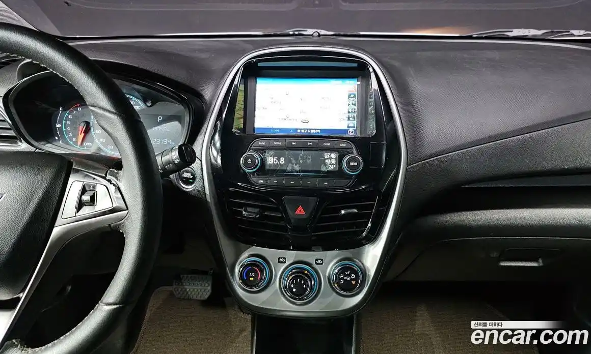 Chevrolet Spark 2017 1.0 гидро, фото 13