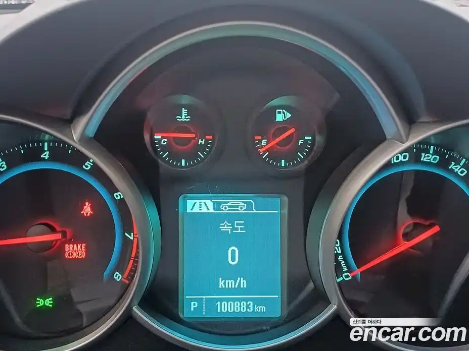 Chevrolet Cruze 2015 1.4 гидро, фото 8