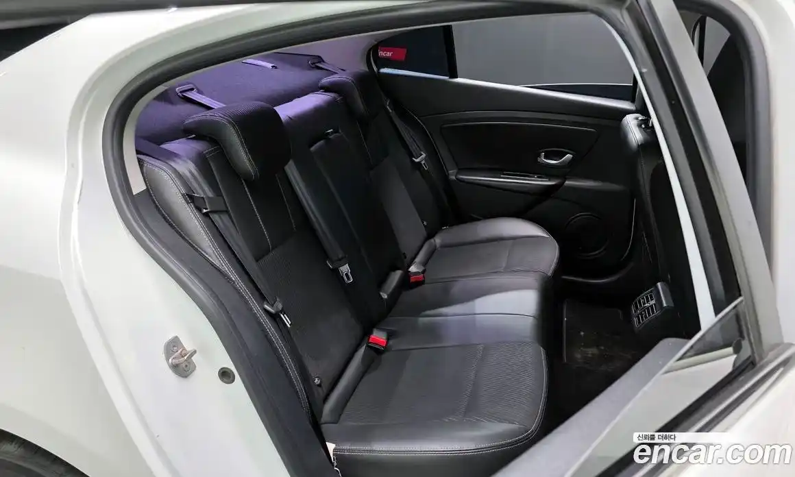 Renault SM3 2015 1.6 гидро, фото 17