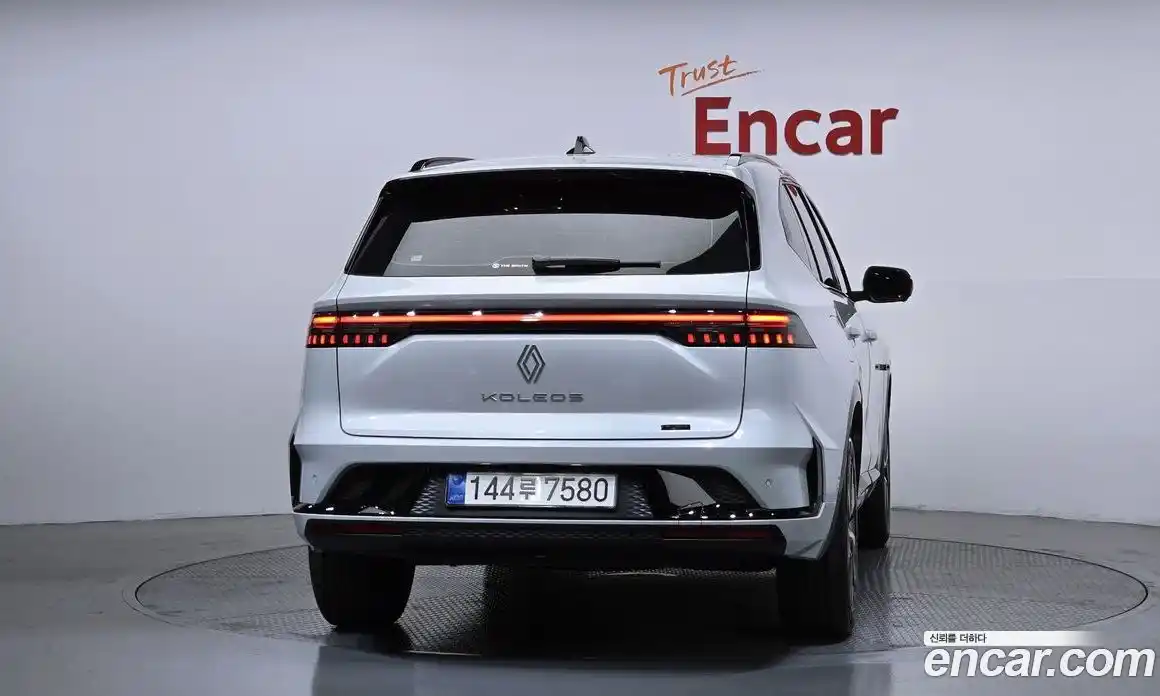 Renault Grand Koleos 2025 1.5 гидро, фото 4