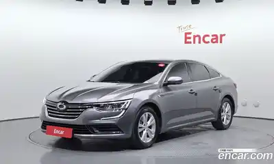 Renault SM6