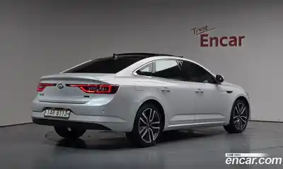 Renault SM6