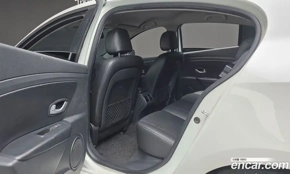 Renault SM3 2014 1.6 гидро, фото 18