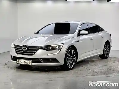 Renault SM6