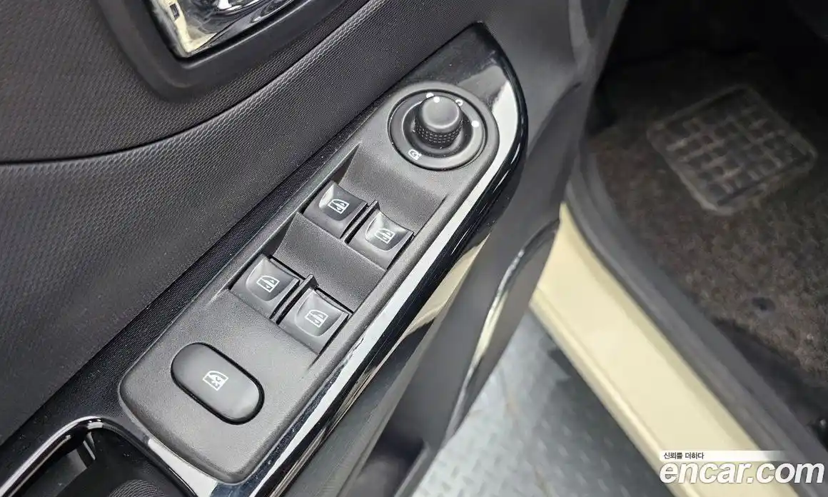 Renault QM3 2014 1.5 гидро, фото 16