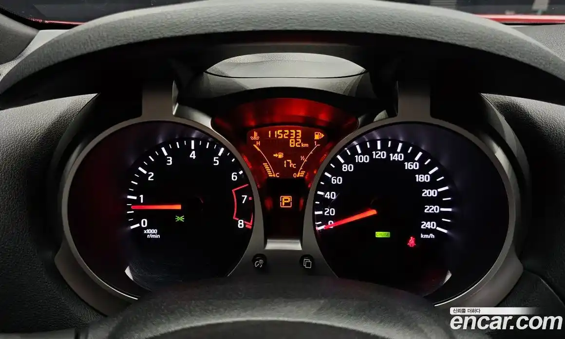 Nissan Juke 2017 1.6 гидро, фото 8