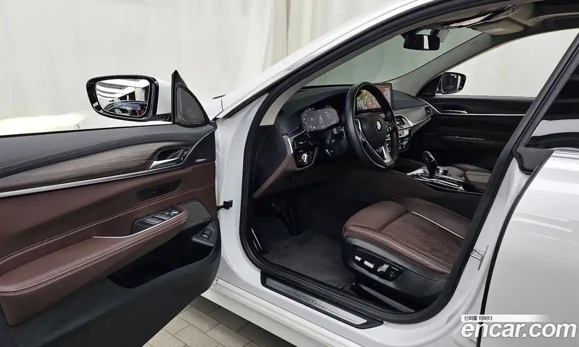 BMW 6 серия 2024 2.0 автомат (гидро), фото 13