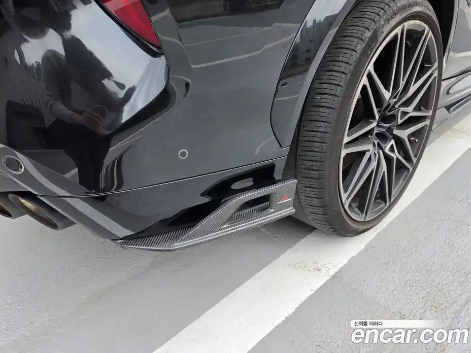 BMW X6M 2023 4.4 автомат (гидро), фото 12