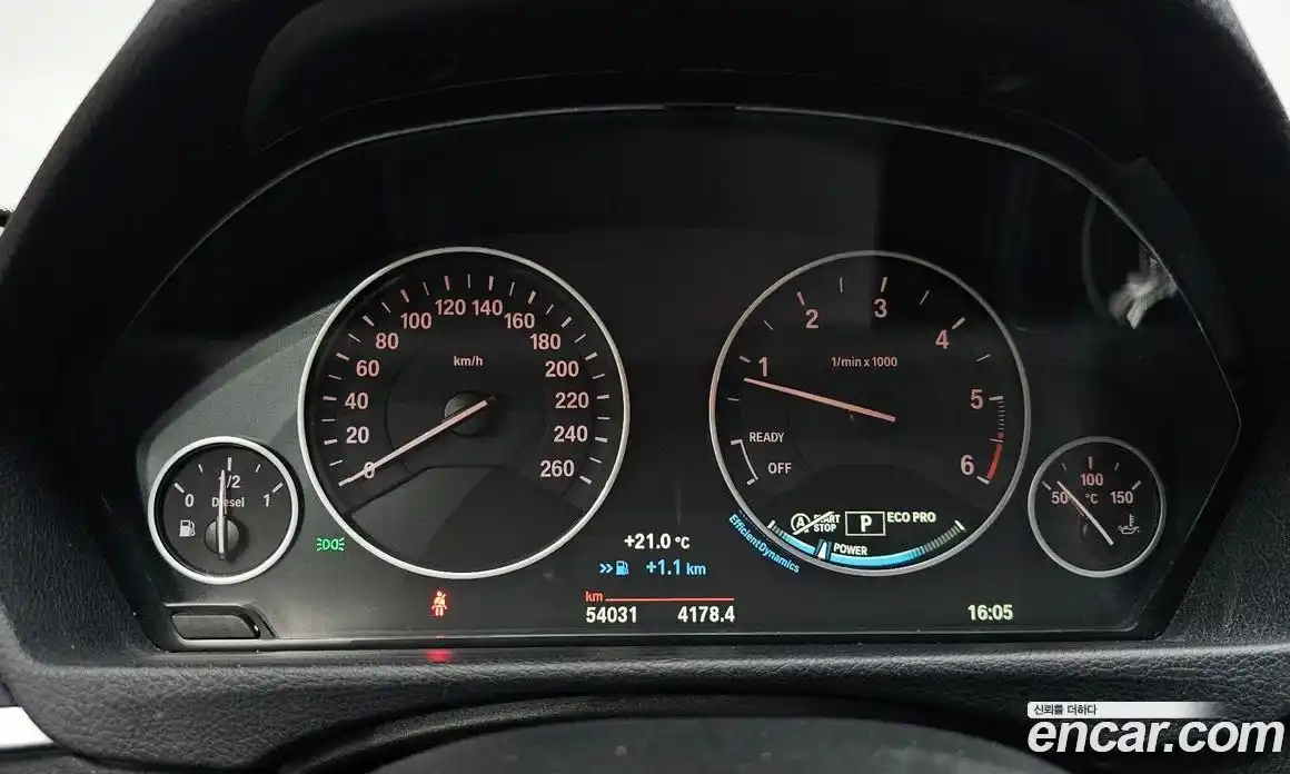 BMW 3 серия 2016 2.0 автомат (гидро), фото 11