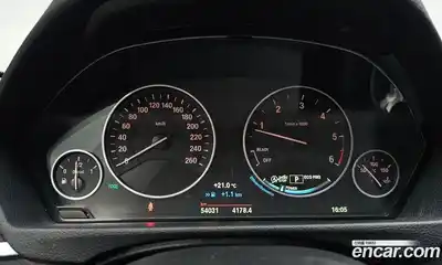 BMW 3 серия 2016 2.0 автомат (гидро), миниатюра 11
