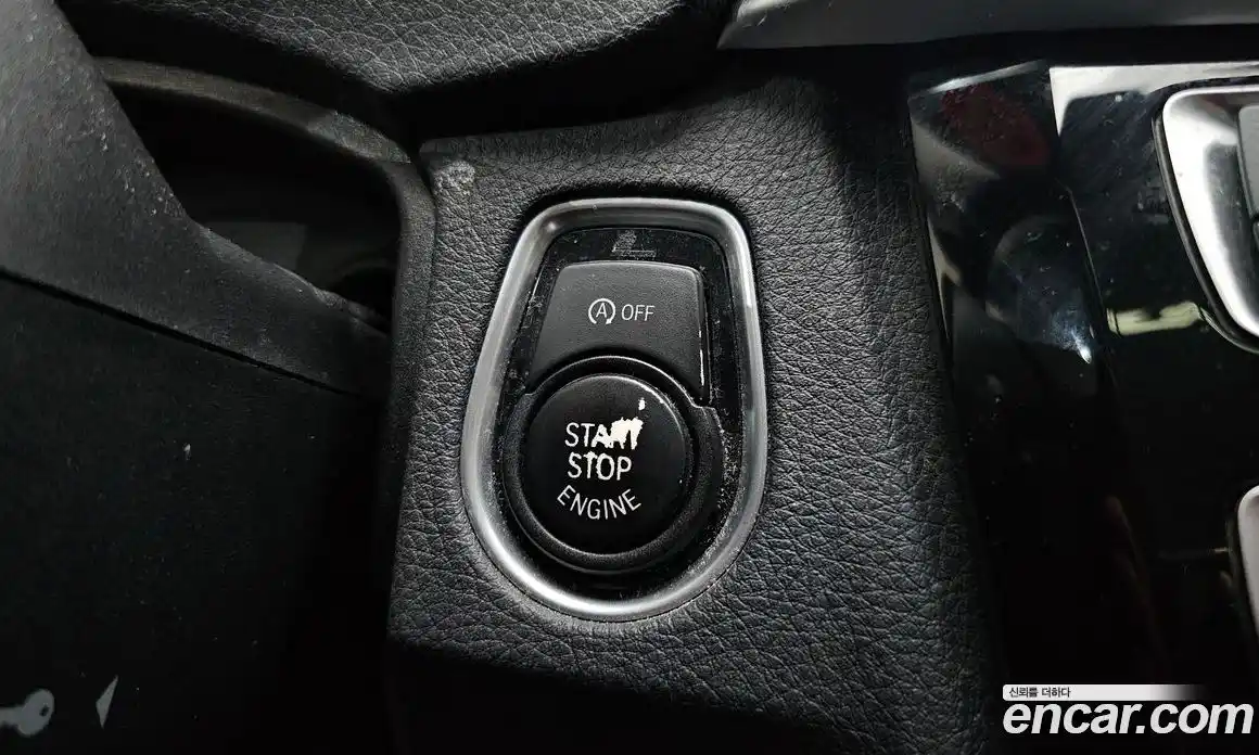 BMW 3 серия 2016 2.0 автомат (гидро), фото 25
