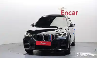 BMW X1 2022 2.0 автомат (гидро), миниатюра 3