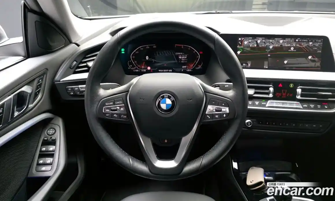 BMW 2 серия 2023 2.0 автомат (гидро), фото 19