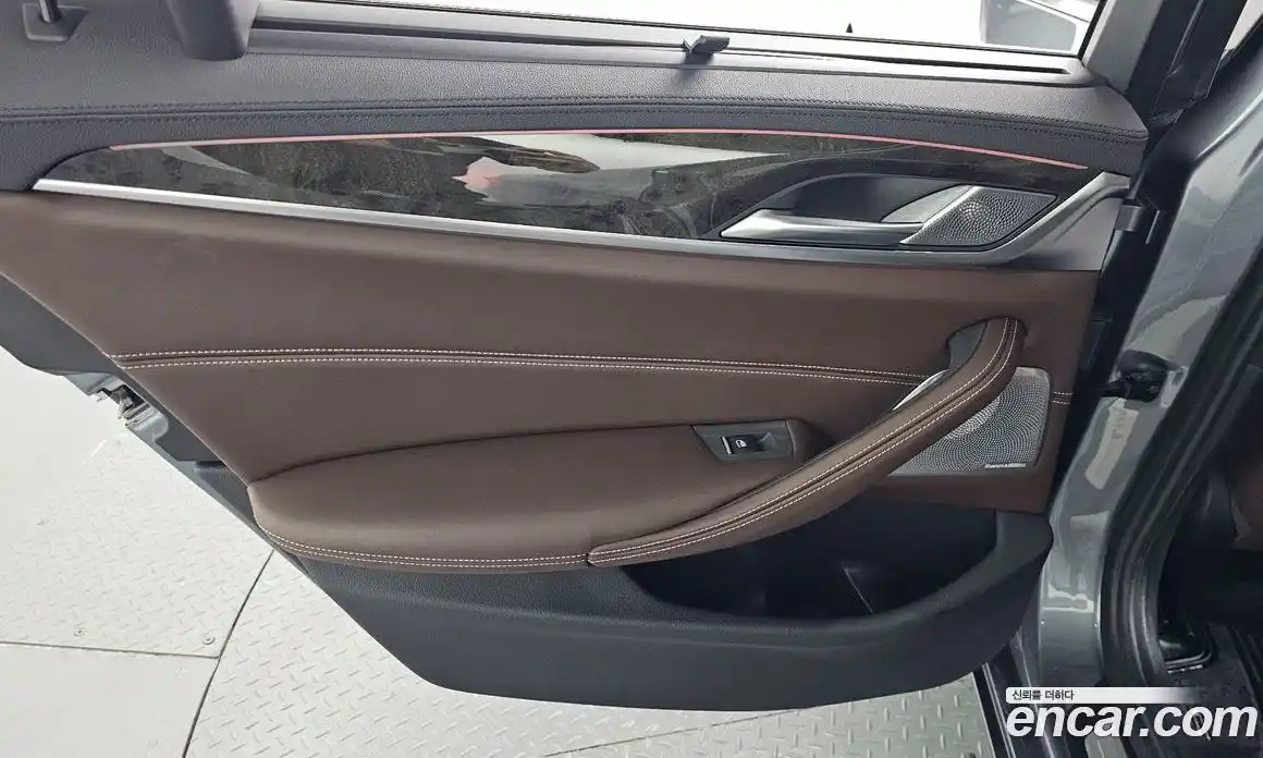 BMW 5 серия 2018 3.0 автомат (гидро), фото 15