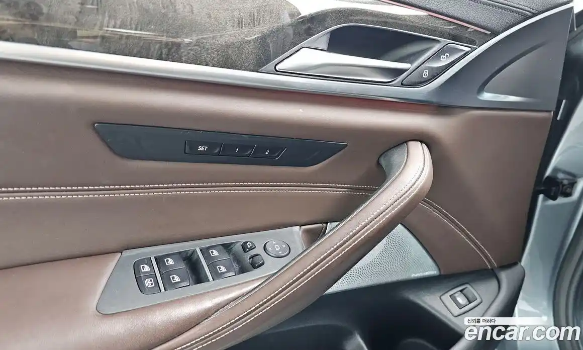 BMW 5 серия 2018 3.0 автомат (гидро), фото 27